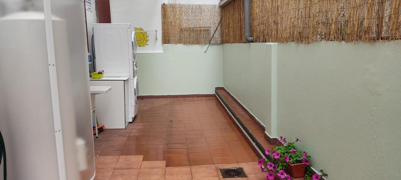Albergue Santos Santiago de Compostela Bagian luar foto