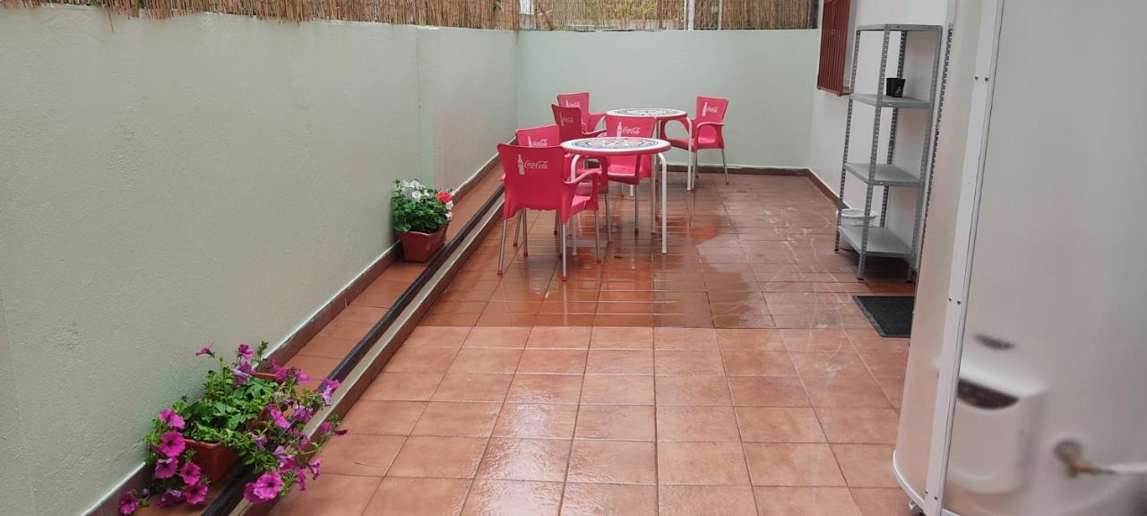 Albergue Santos Santiago de Compostela Bagian luar foto