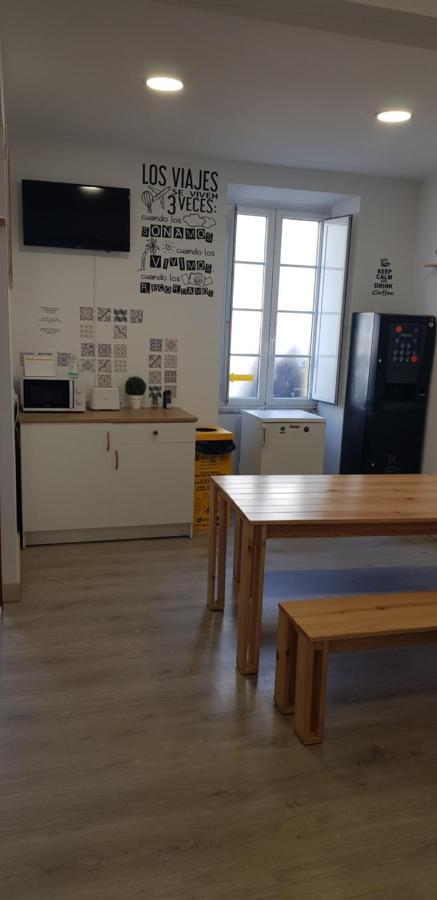 Albergue Santos Santiago de Compostela Bagian luar foto