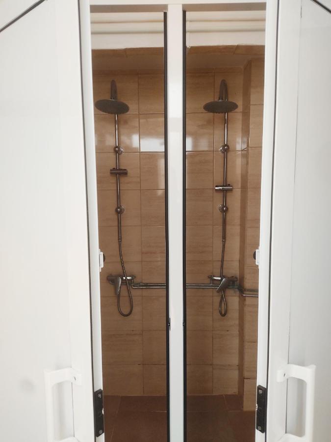 Albergue Santos Santiago de Compostela Bagian luar foto